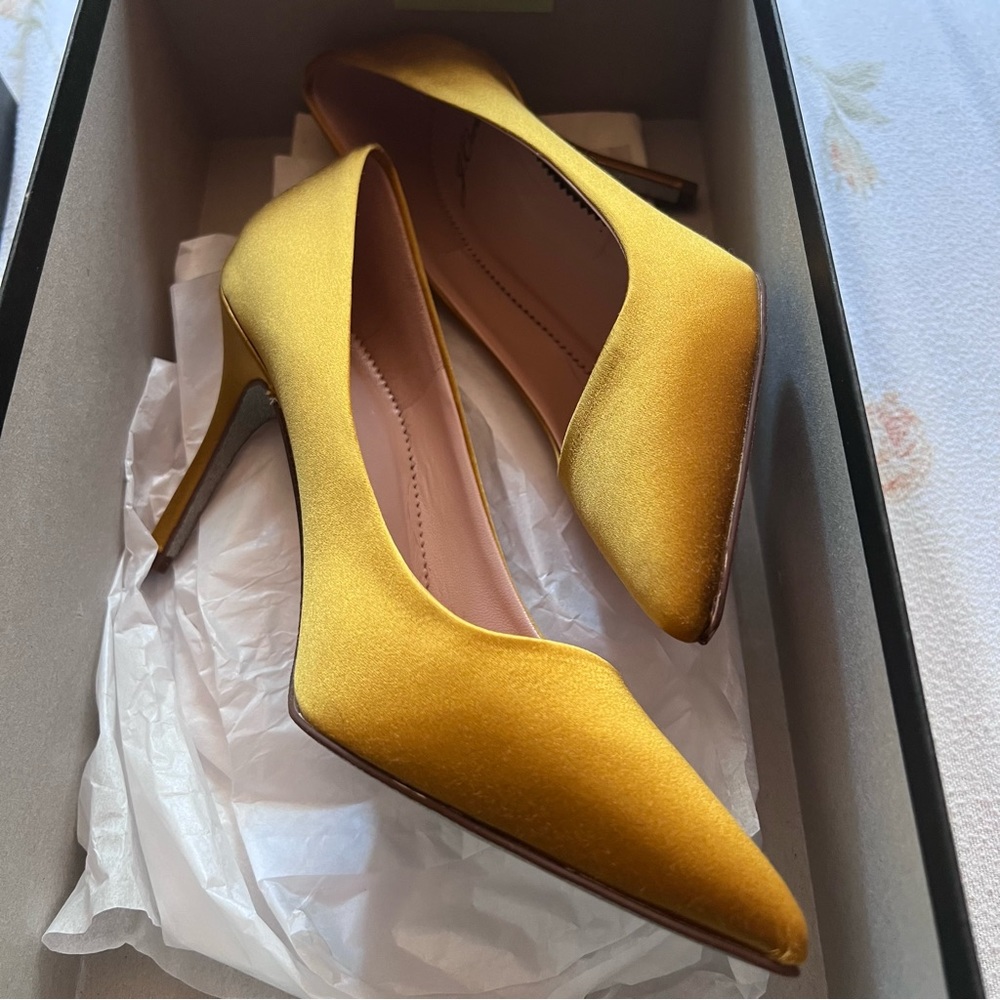 JCrew 5.5 or 6.5 Satin Pumps with Glitter Heel-Stunning!